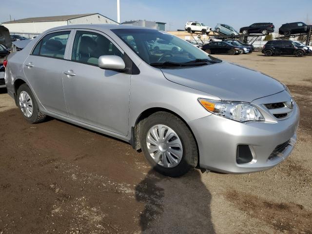 2T1BU4EEXBC589656 - 2011 TOYOTA COROLLA BASE SILVER photo 4