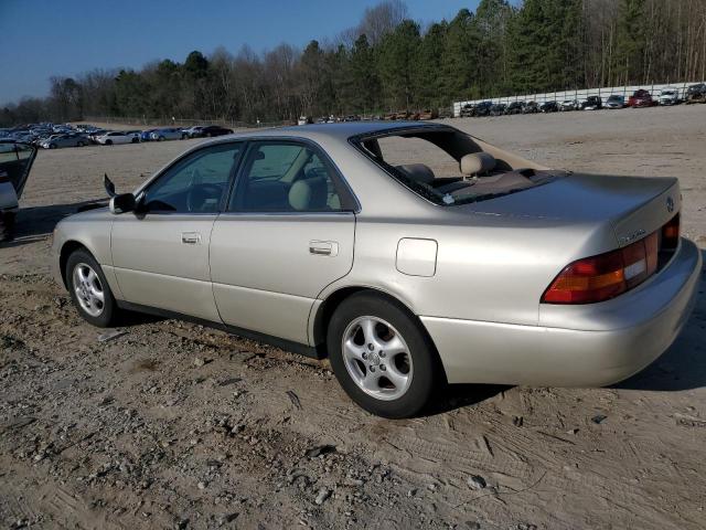 JT8BF28GXX0219965 - 1999 LEXUS ES 300 BEIGE photo 2