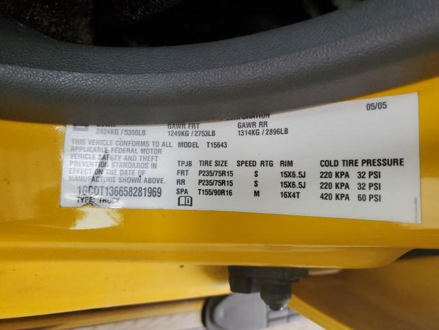 1GCDT136658281969 - 2005 CHEVROLET COLORADO YELLOW photo 12