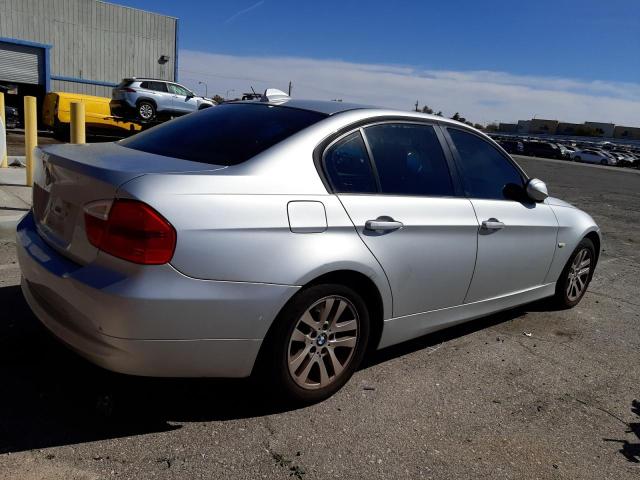 WBAVA33507PG53621 - 2007 BMW 328 I SILVER photo 3