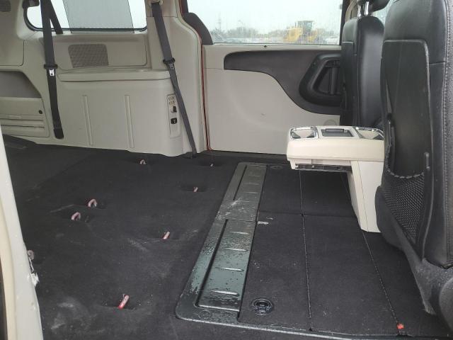 2A4RR8DG4BR712520 - 2011 CHRYSLER TOWN & COU TOURING L RED photo 11