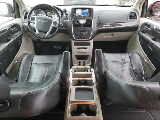 2A4RR8DG4BR712520 - 2011 CHRYSLER TOWN & COU TOURING L RED photo 8