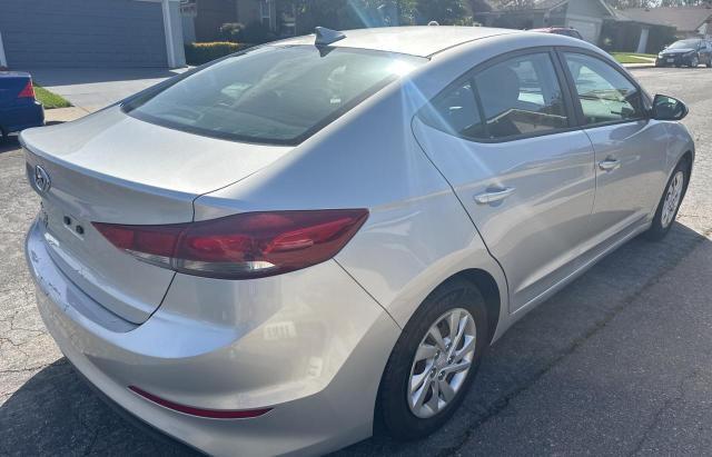 5NPD74LF4HH205274 - 2017 HYUNDAI ELANTRA SE SILVER photo 4