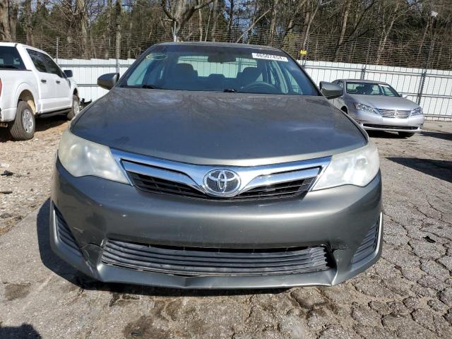 4T1BF1FK6CU507337 - 2012 TOYOTA CAMRY BASE GRAY photo 5