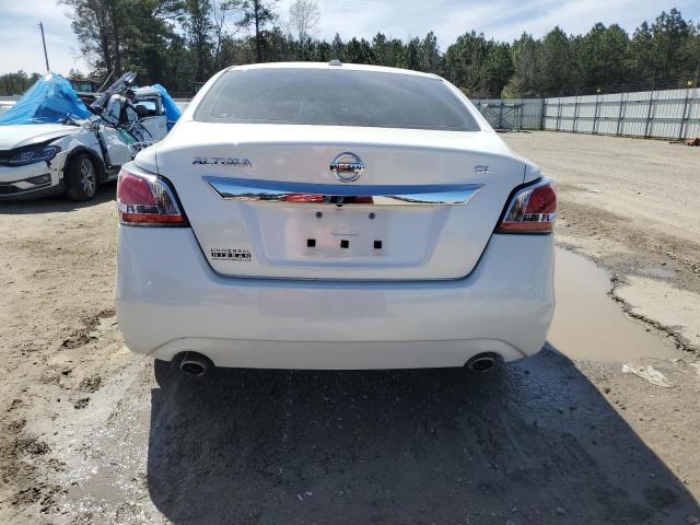 1N4AL3AP8FC452140 - 2015 NISSAN ALTIMA 2.5 WHITE photo 6