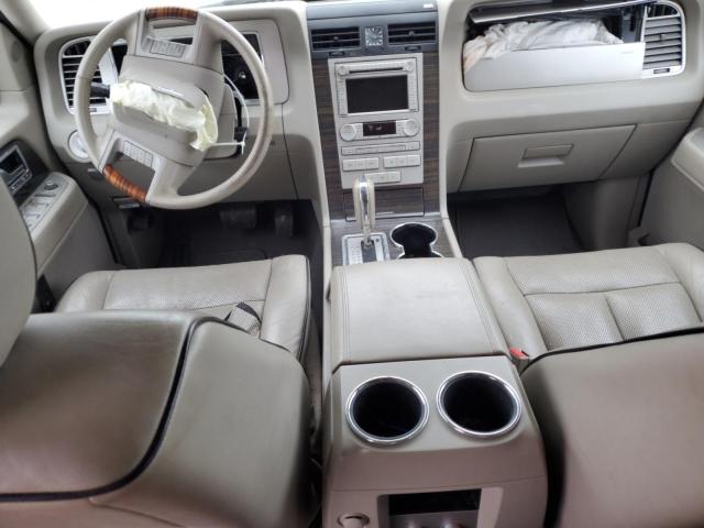 5LMFU285X7LJ14762 - 2007 LINCOLN NAVIGATOR BEIGE photo 8