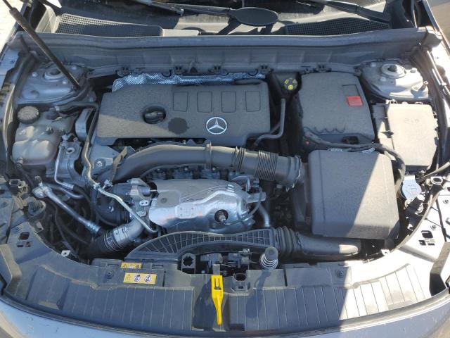 W1N4M4HB4NW255492 - 2022 MERCEDES-BENZ GLB 250 4MATIC GRAY photo 12