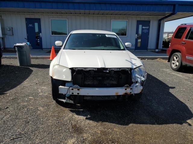 2D4FV47V27H754286 - 2007 DODGE MAGNUM SXT WHITE photo 5