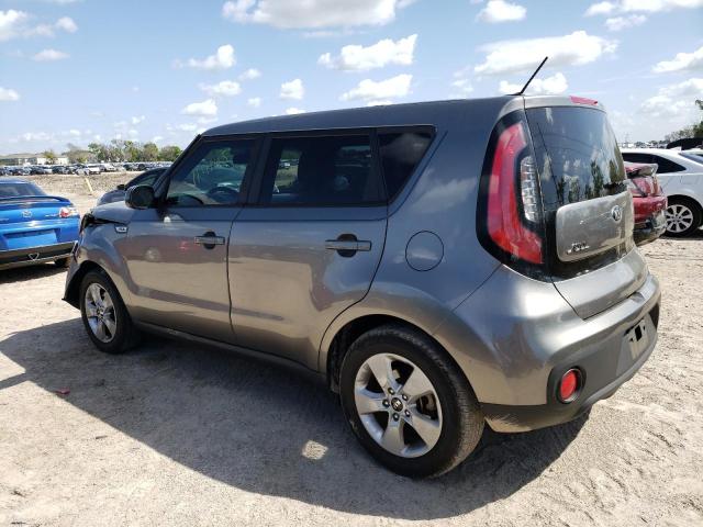 KNDJN2A28H7445073 - 2017 KIA SOUL GRAY photo 2