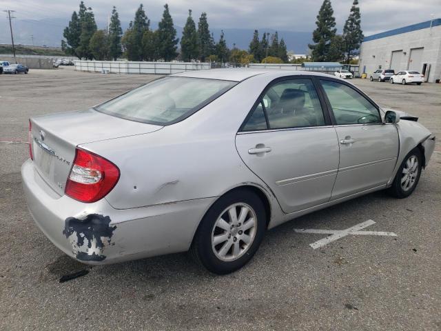 4T1BF30K93U546119 - 2003 TOYOTA CAMRY LE SILVER photo 3