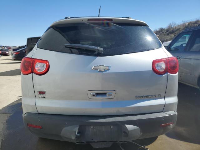 1GNKVJED6BJ292432 - 2011 CHEVROLET TRAVERSE LT SILVER photo 6