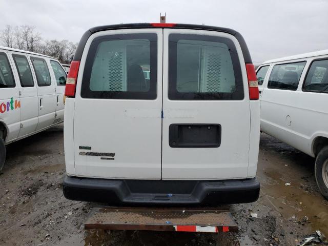 1GCZGTCG3B1190564 - 2011 CHEVROLET EXPRESS G3 WHITE photo 6