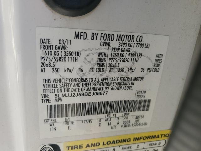 5LMJJ2J59BEJ06677 - 2011 LINCOLN NAVIGATOR WHITE photo 13