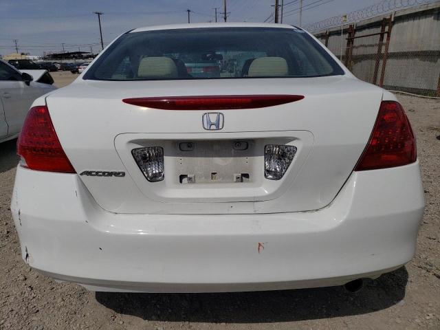 1HGCM56436A007117 - 2006 HONDA ACCORD LX WHITE photo 6