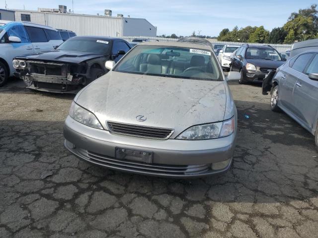 JT8BF28G7X5072992 - 1999 LEXUS ES 300 SILVER photo 5