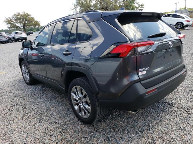 2T3C1RFV1NC187514 - 2022 TOYOTA RAV4 XLE PREMIUM GRAY photo 2