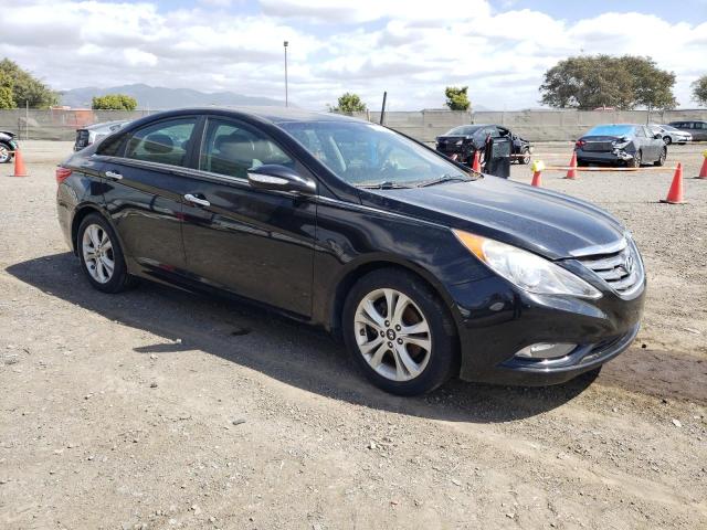 5NPEC4AC4BH169991 - 2011 HYUNDAI SONATA SE BLACK photo 4