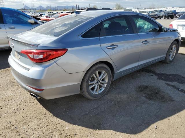 5NPE24AF6HH558685 - 2017 HYUNDAI SONATA SE GRAY photo 3