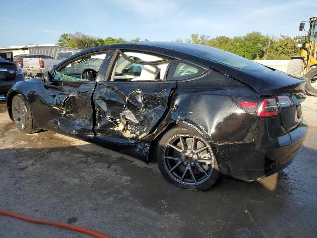 5YJ3E1EB8NF318116 - 2022 TESLA MODEL 3 BLACK photo 2