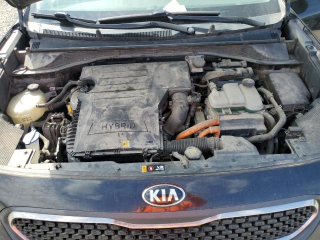 KNDCB3LCXH5039563 - 2017 KIA NIRO FE BLACK photo 11