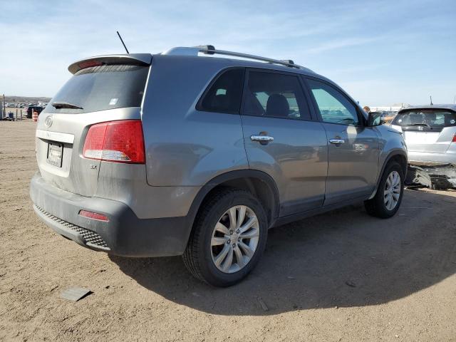 5XYKU3A16BG055300 - 2011 KIA SORENTO EX GRAY photo 3