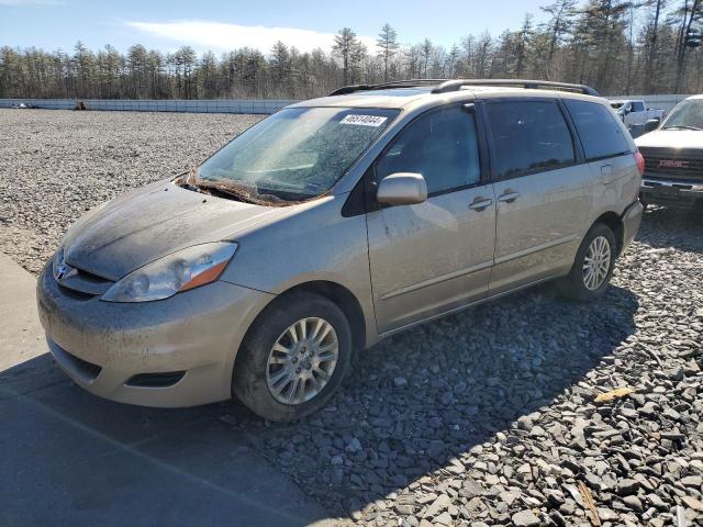 5TDBK22C98S016275 - 2008 TOYOTA SIENNA XLE GOLD photo 1