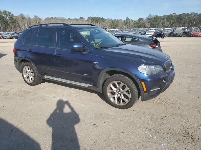 5UXZV4C57BL740510 - 2011 BMW X5 XDRIVE35I BLUE photo 4