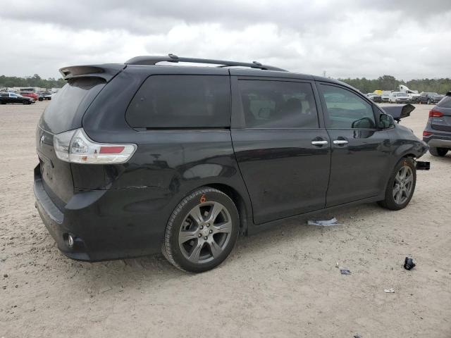 5TDXZ3DCXHS828639 - 2017 TOYOTA SIENNA SE BLACK photo 3