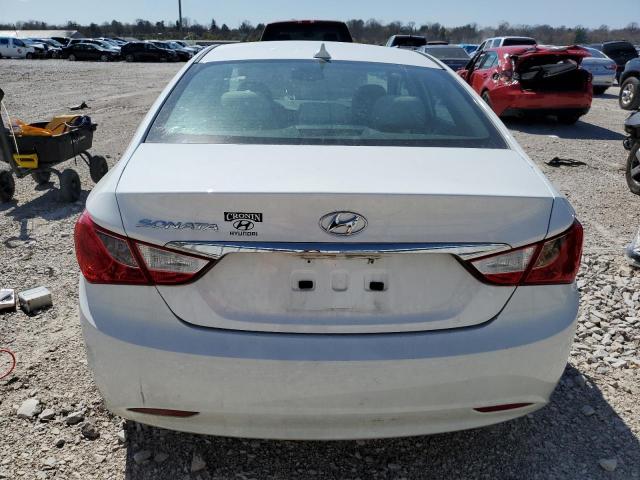 5NPEB4AC3DH749318 - 2013 HYUNDAI SONATA GLS WHITE photo 6