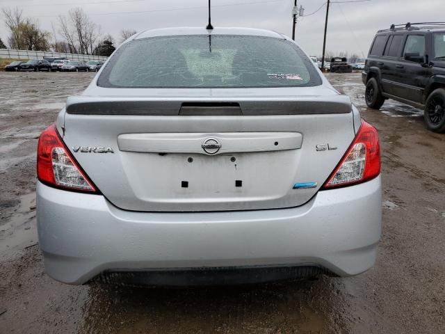 3N1CN7AP8FL932867 - 2015 NISSAN VERSA S SILVER photo 6