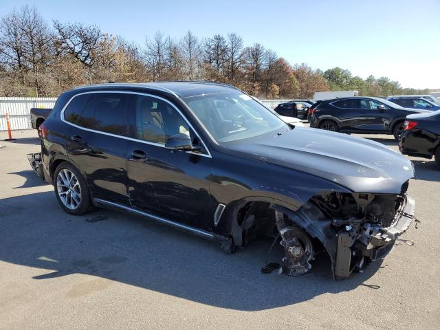 5UXCR6C03N9K68608 - 2022 BMW X5 XDRIVE40I BLACK photo 4