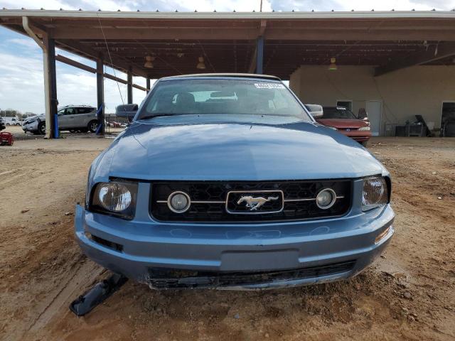1ZVHT84N665248048 - 2006 FORD MUSTANG BLUE photo 5