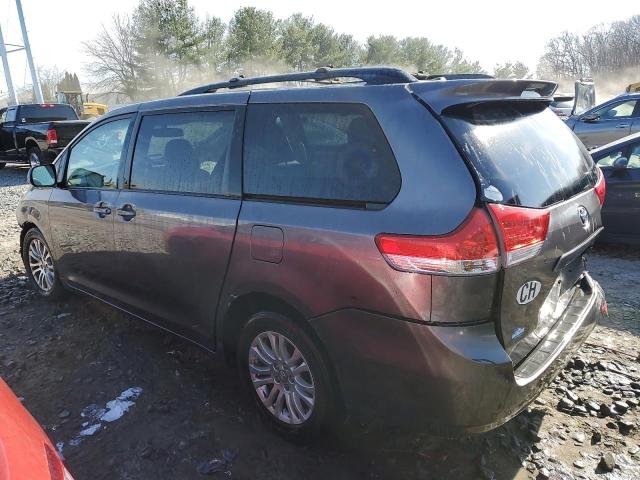 5TDYK3DC2ES460056 - 2014 TOYOTA SIENNA XLE GRAY photo 2