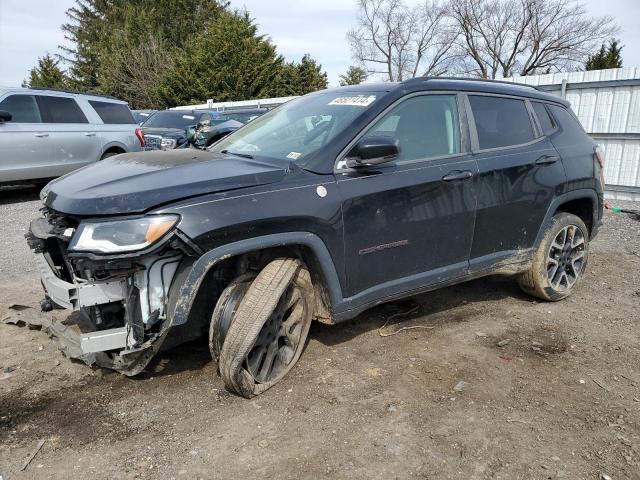 3C4NJDCB0JT116696 - 2018 JEEP COMPASS LIMITED BLACK photo 1