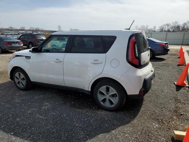 KNDJN2A29F7225356 - 2015 KIA SOUL WHITE photo 2