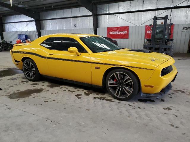 2C3CDYCJ2CH204369 - 2012 DODGE CHALLENGER SRT-8 YELLOW photo 4