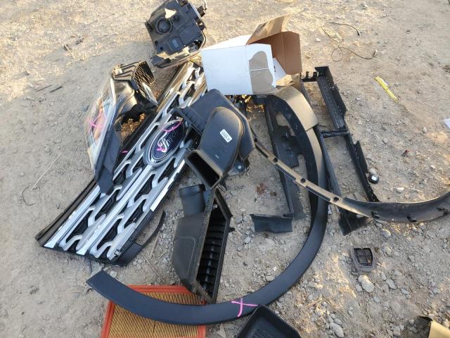 1FM5K7D81KGA94808 - 2019 FORD EXPLORER XLT ვერცხლისფერი ფოტო 13