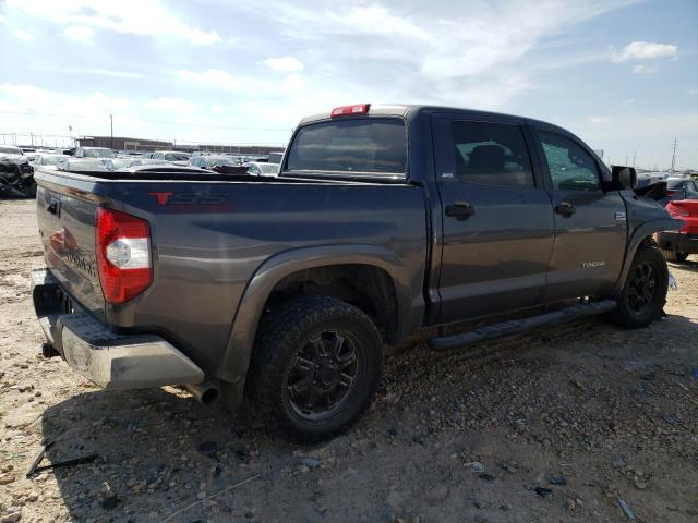 5TFDW5F11GX525213 - 2016 TOYOTA TUNDRA CREWMAX SR5 GRAY photo 3