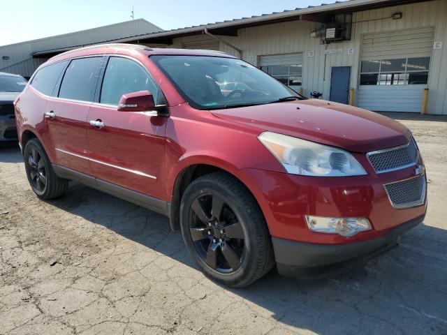 1GNKRLED2CJ418710 - 2012 CHEVROLET TRAVERSE LTZ RED photo 4