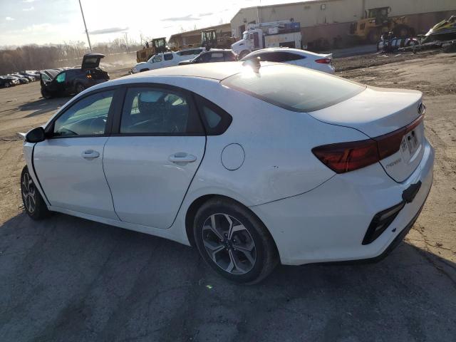 3KPF24AD7ME292286 - 2021 KIA FORTE FE WHITE photo 2