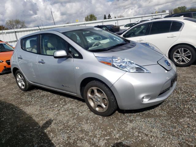 JN1AZ0CP5BT003807 - 2011 NISSAN LEAF SV SILVER photo 4