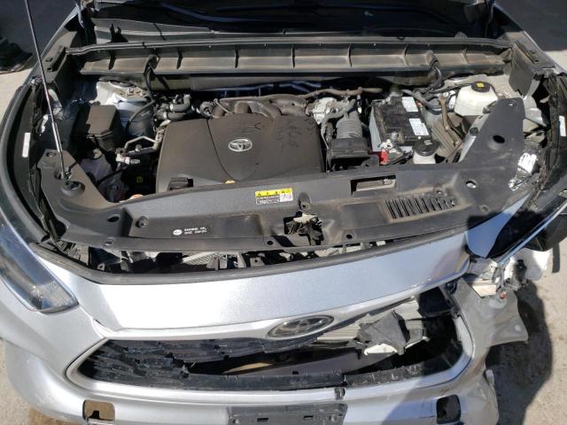 5TDGZRBH6MS549703 - 2021 TOYOTA HIGHLANDER XLE SILVER photo 12