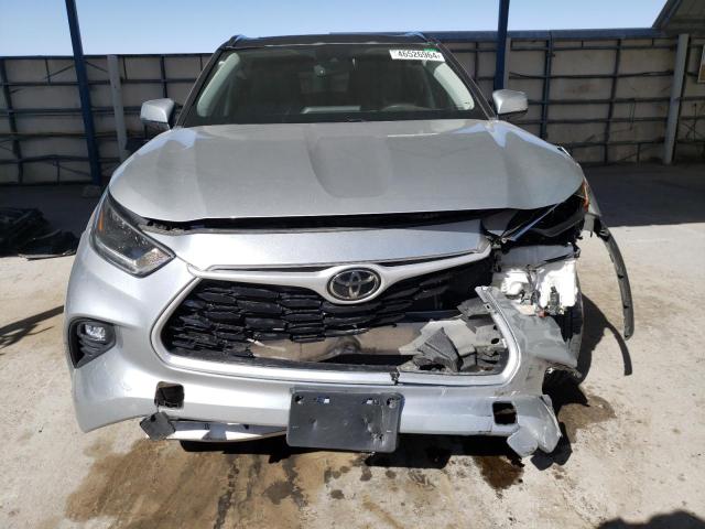 5TDGZRBH6MS549703 - 2021 TOYOTA HIGHLANDER XLE SILVER photo 5