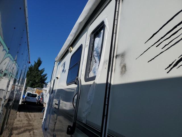 4N15E292530118297 - 2003 ARCT CAMPER WHITE photo 9