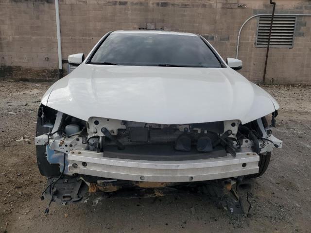 19UUB2F7XHA000851 - 2017 ACURA TLX ADVANCE WHITE photo 5
