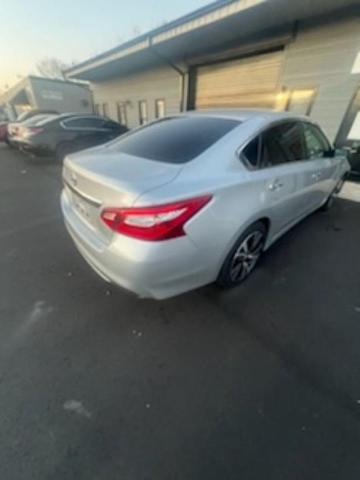 1N4AL3APXGC177355 - 2016 NISSAN ALTIMA 2.5 SILVER photo 4