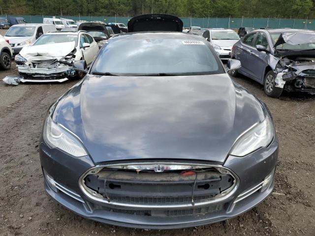 5YJSA1H26EFP64655 - 2014 TESLA MODEL S ნაცრისფერი ფოტო 5