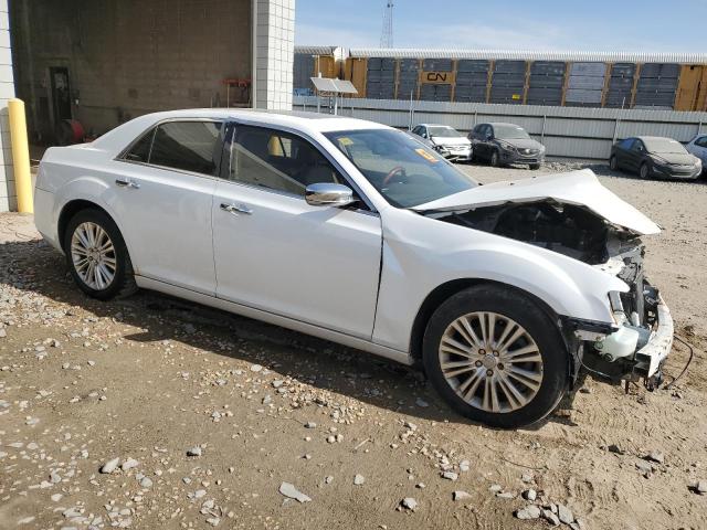 2C3CK6CT9BH574065 - 2011 CHRYSLER 300C WHITE photo 4