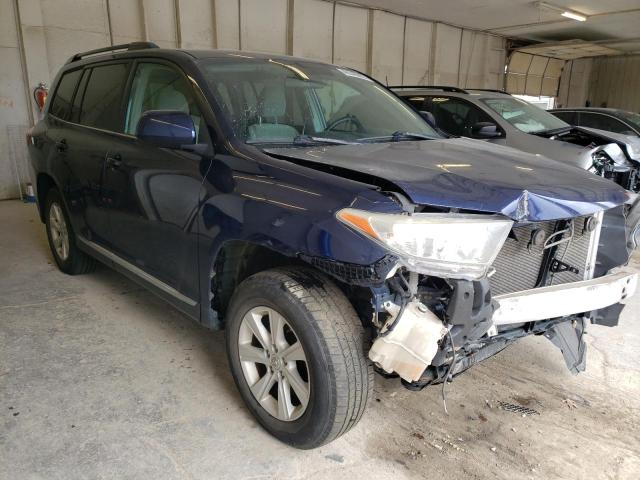 5TDBK3EH3DS255490 - 2013 TOYOTA HIGHLANDER BASE Bleu photo 4