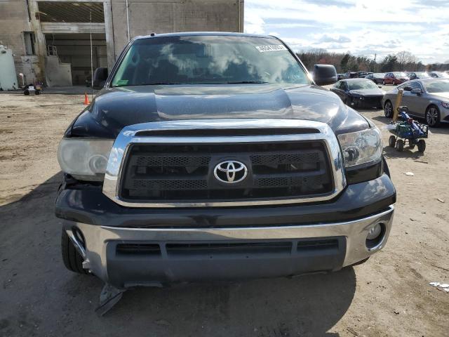 5TFDW5F1XDX280939 - 2013 TOYOTA TUNDRA CREWMAX SR5 BLACK photo 5